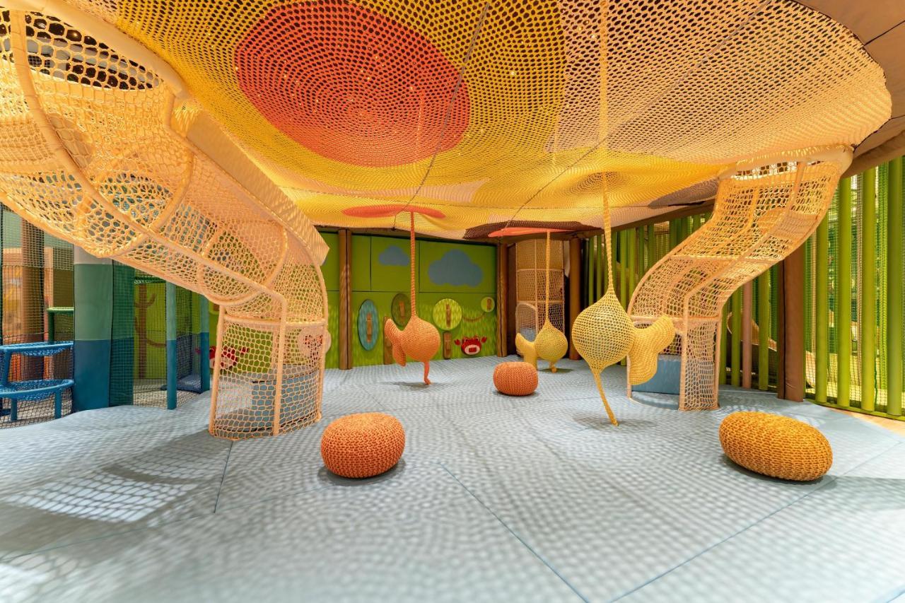 The Fullerton Ocean Park Hotel Hong Kong Exterior photo The Children's Museum of the Arts
